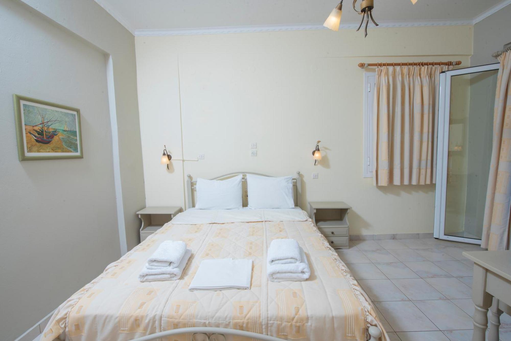 Bella Vista Aparthotel Nydri  Bagian luar foto