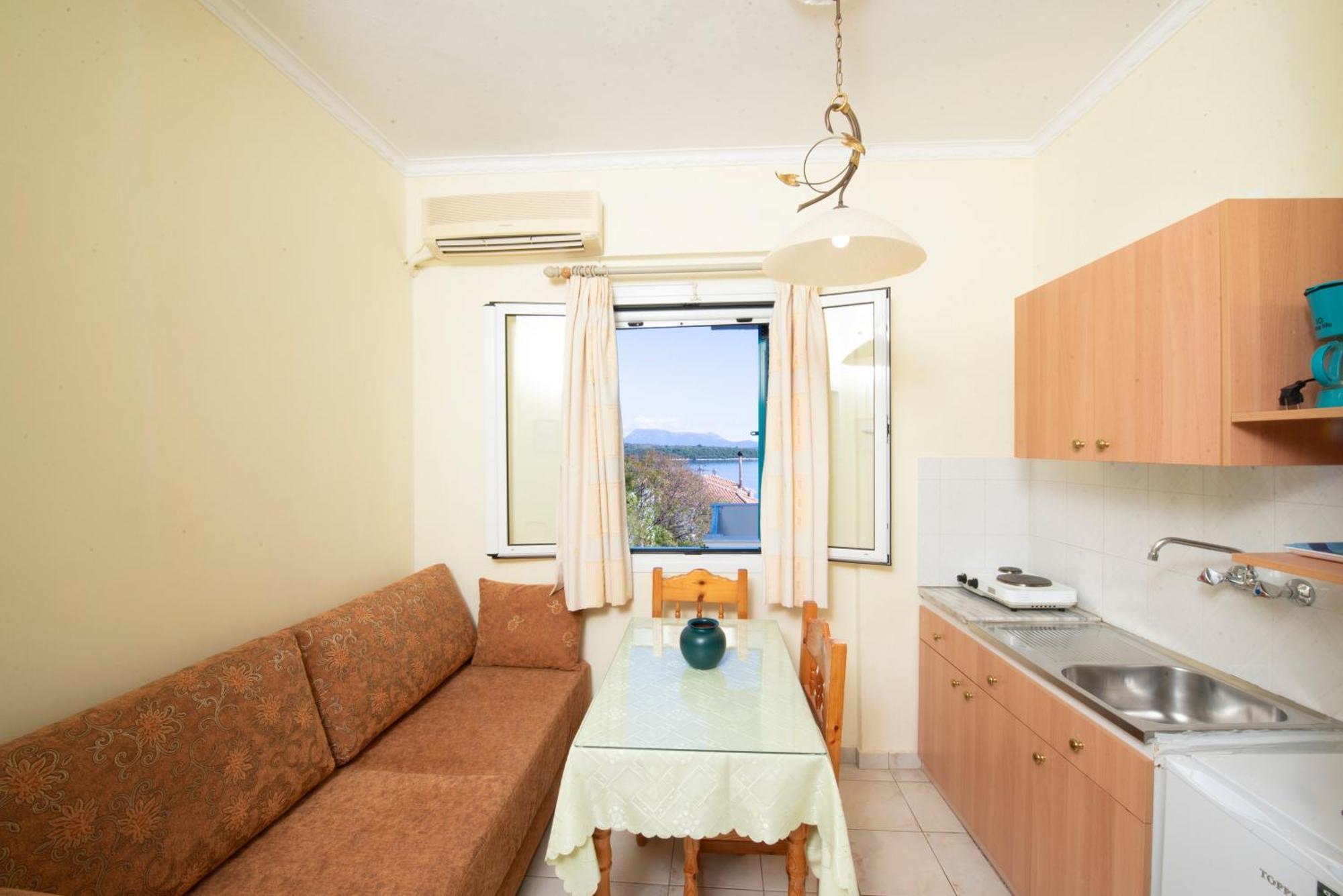 Bella Vista Aparthotel Nydri  Bagian luar foto