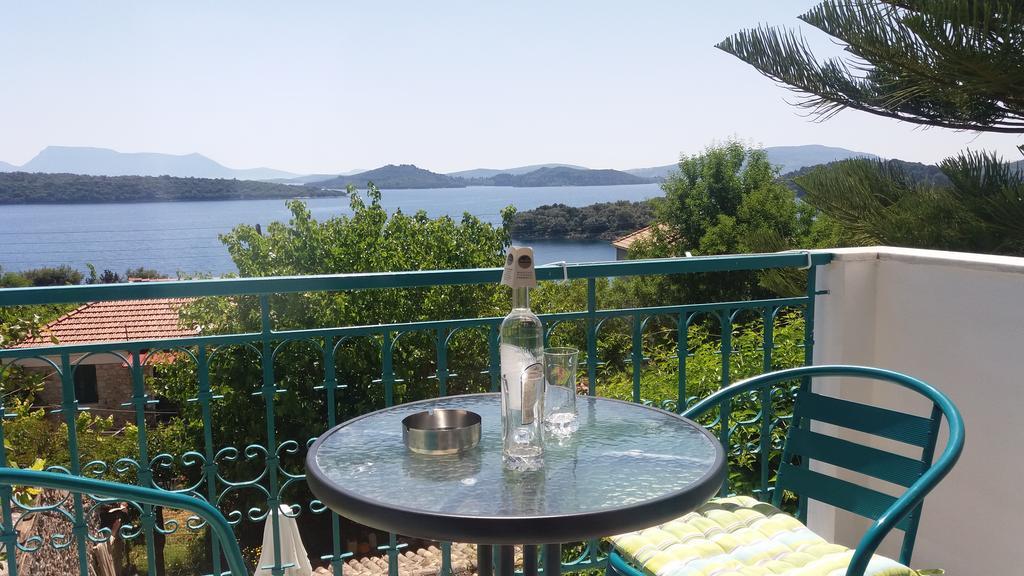 Bella Vista Aparthotel Nydri  Bagian luar foto
