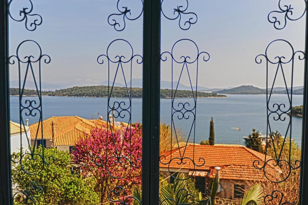 Bella Vista Aparthotel Nydri  Bagian luar foto